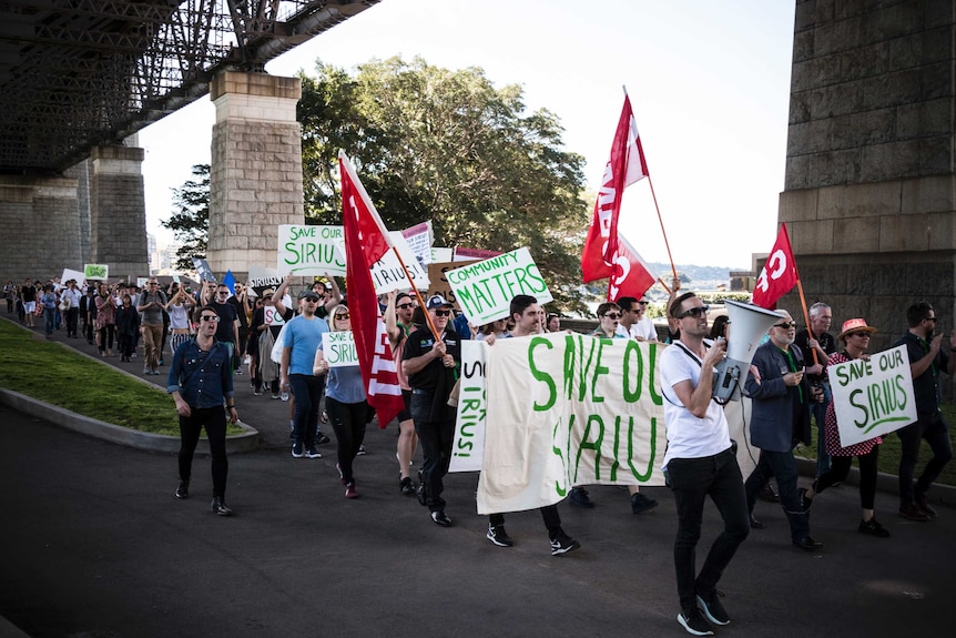 Sirius building rally