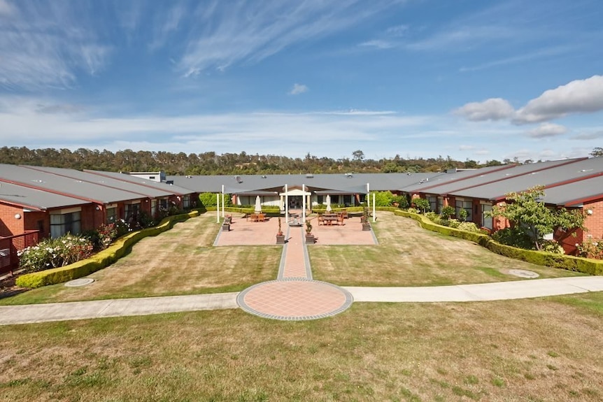 Glenara Lakes aged care facility