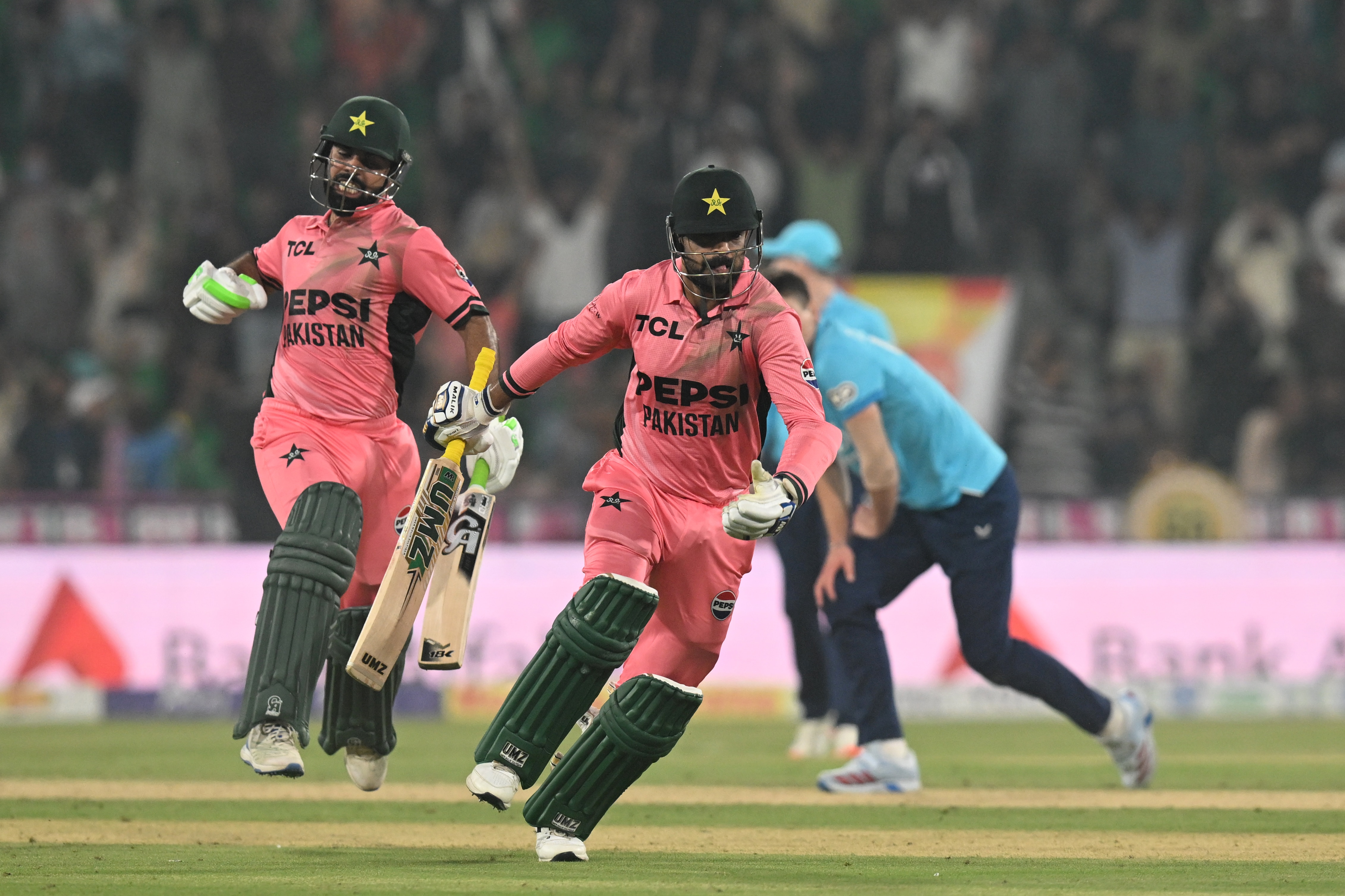 England 'gutted' after second extraordinary ODI defeat in as many games
