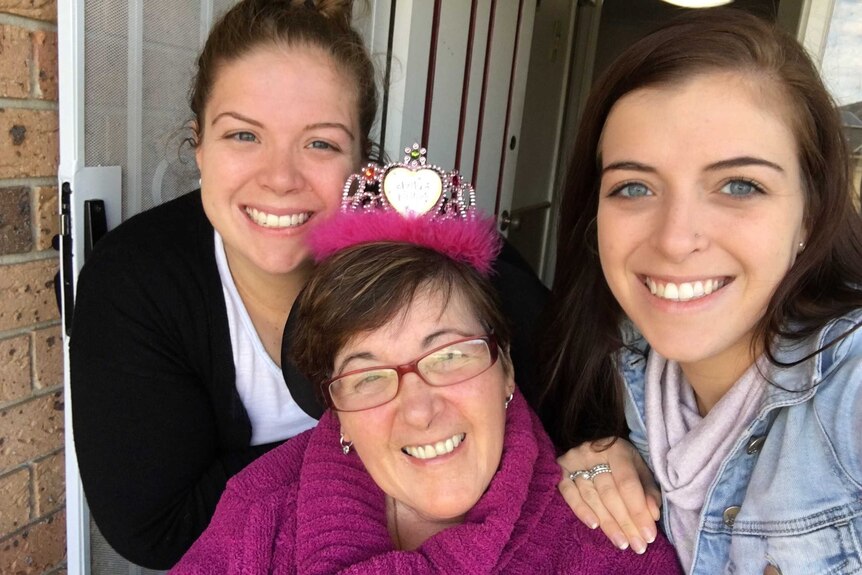 Jessica, Susan and Kaitlyn Ellis during Susan's illness.