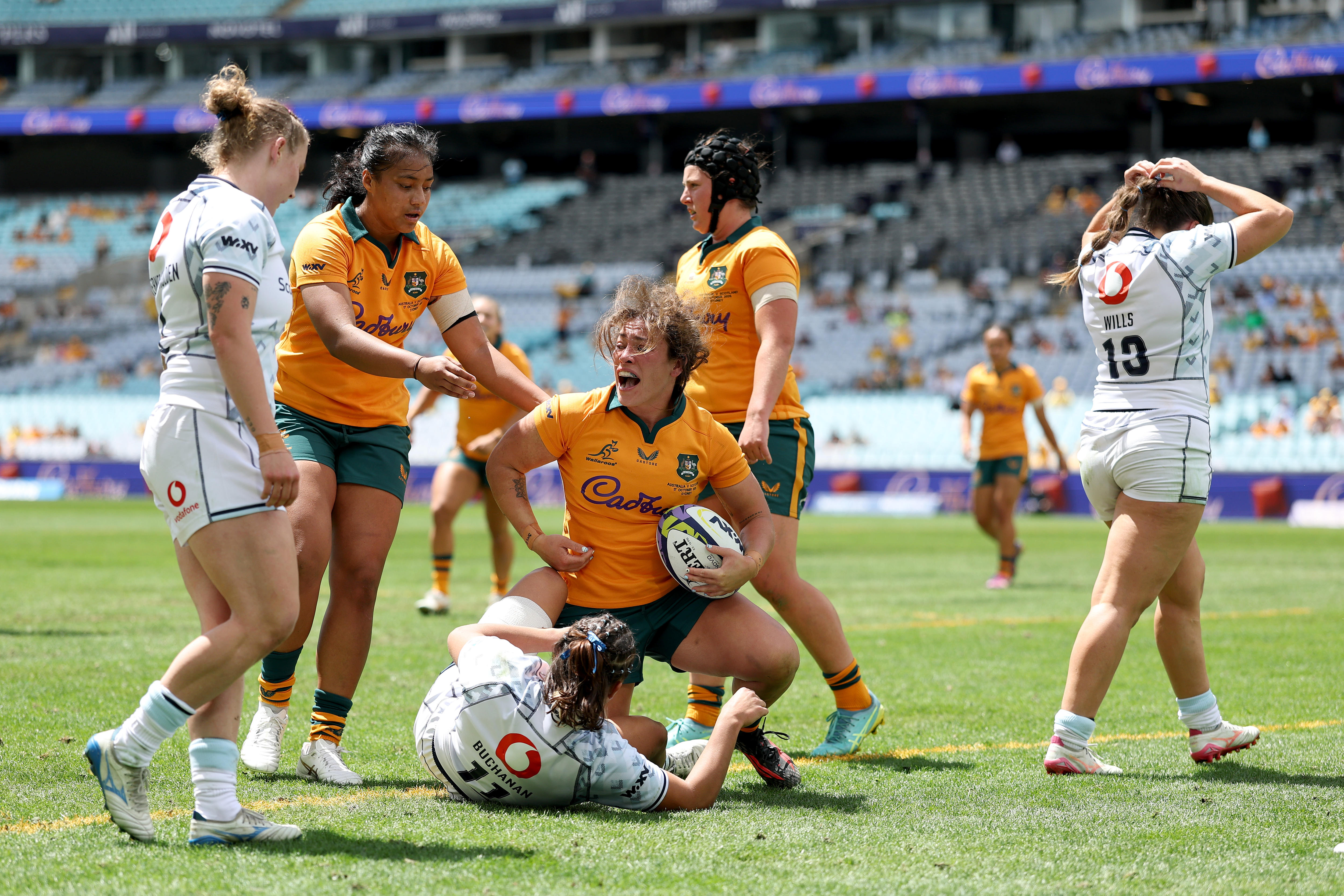 Live: Wallaroos dominating Scotland ahead of Wallabies' clash with All Blacks
