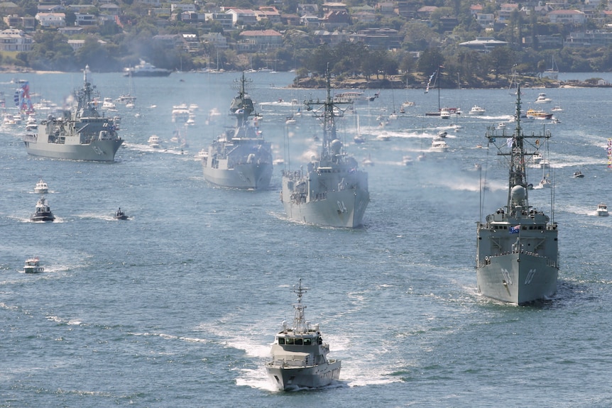 澳洲海军舰队