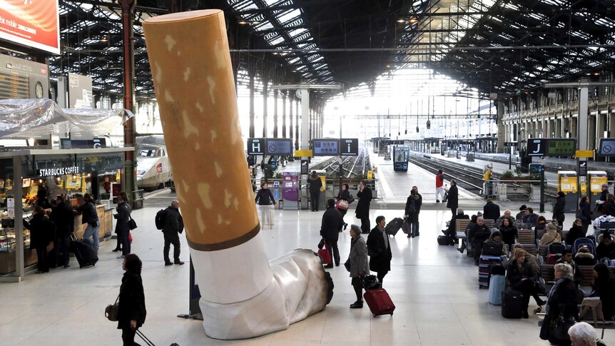 Giant cigarette at Gare de Lyon railway station to shed light on commuters' disrespectful behaviour.