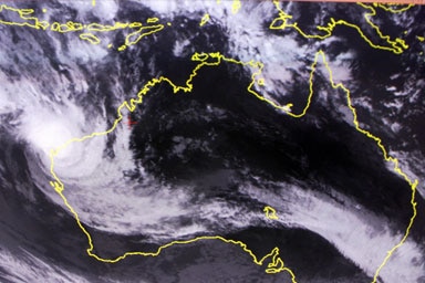 Une carte du bureau météorologique montre la trajectoire du cyclone Vance.