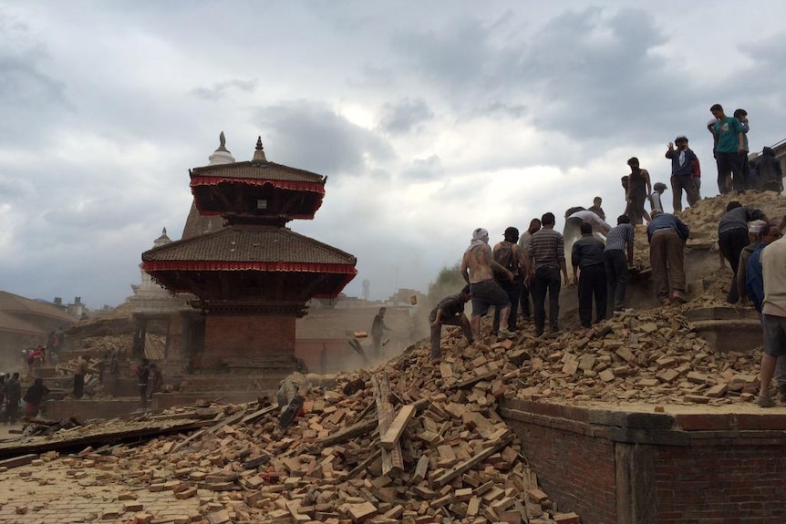 People search through rubble after Kathmandu earthquake