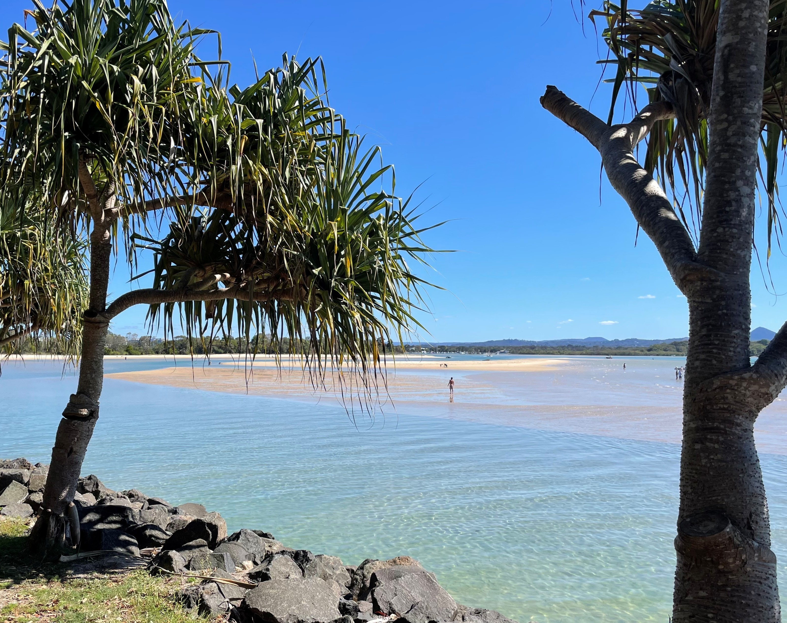 Qld's mostly sunny long weekend could descend into severe storms