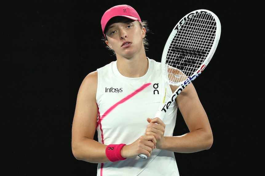 Iga Świątek looking disappointed at 2024 Australian Open.