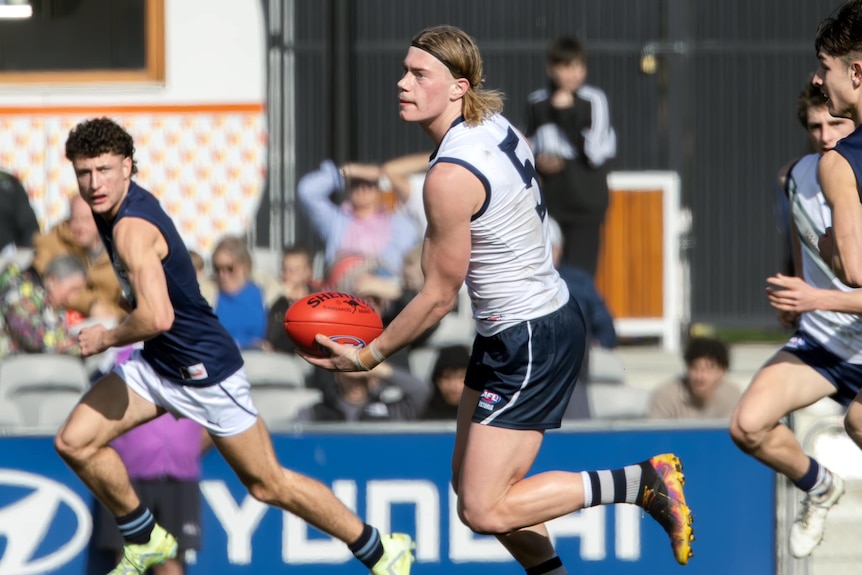 Australian Rules footballer Harley Reid playing for Vic Country