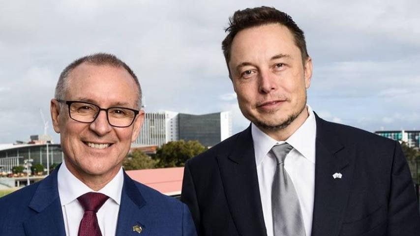 SA Premier Jay Weatherill alongside tech entrepreneur and Tesla boss Elon Musk.