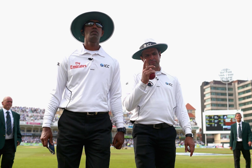 Aleem Dar, Kumar Dharmaseena walk off on day three