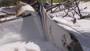 Pilot in coma after plane hits house - ABC News
