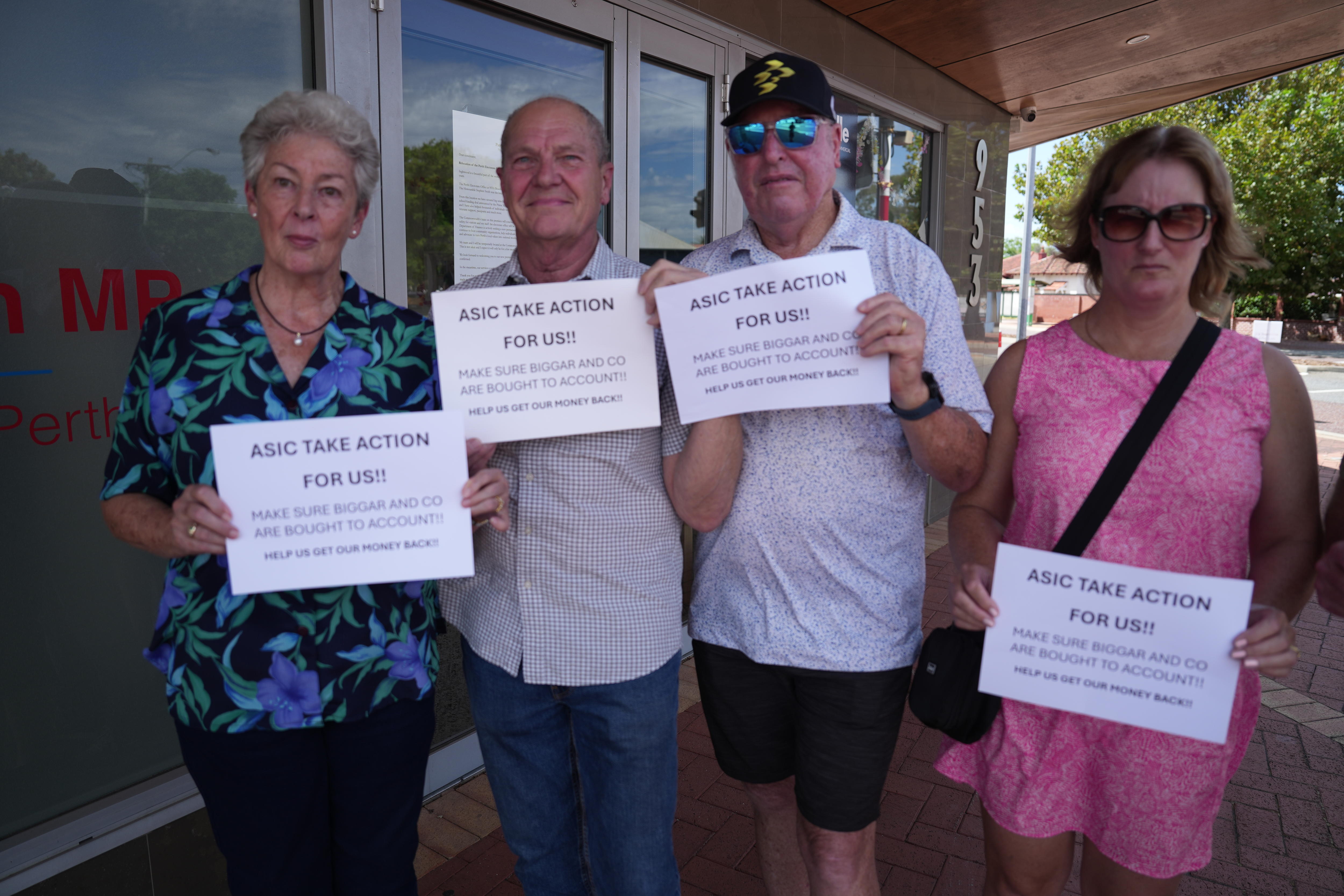 Angry customers who lost $10m in Zone RV collapse urge ASIC to investigate