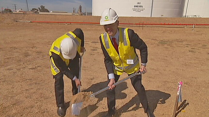 Minister and BP marked the start of site work