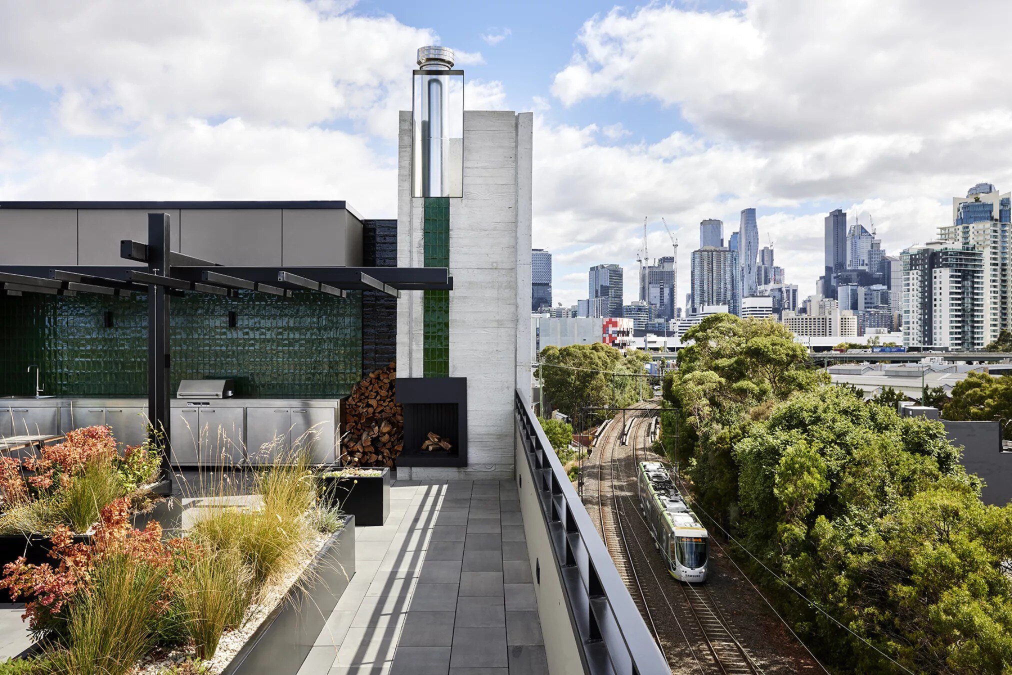 Can you get grand designs without the grand costs? ABC listen