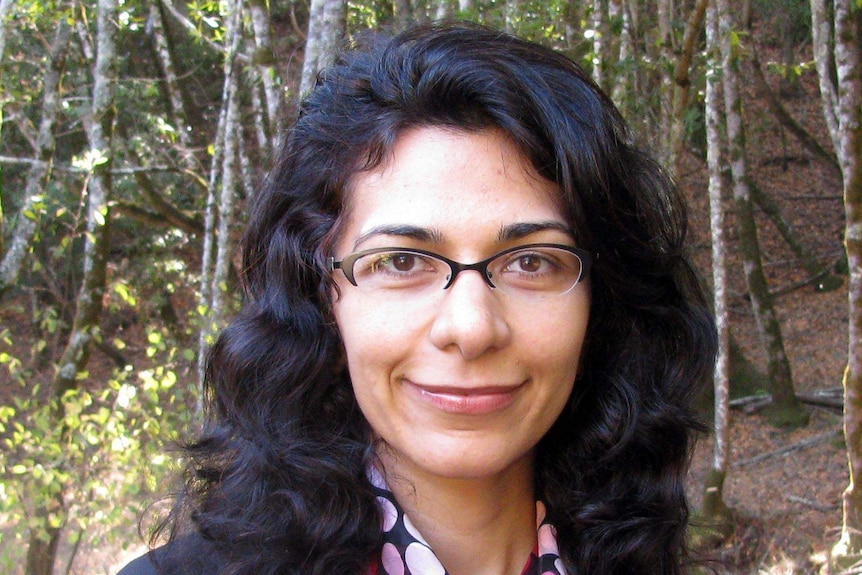 Dr Nikki Mirghafori