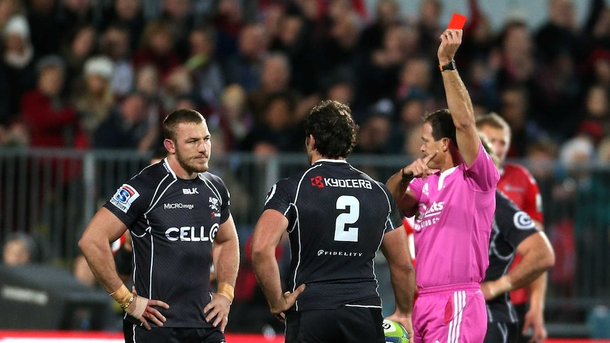 Jean Deysel given a red card against the Crusaders