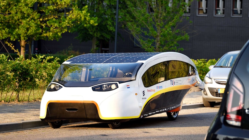 Five-seater solar car 'Stella Vie'