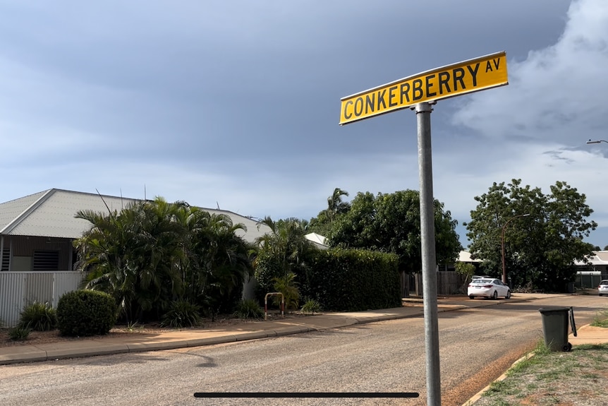 A street sign that says "Conkerberry"
