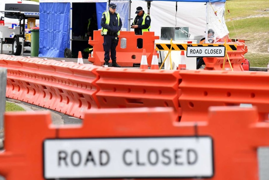 Queensland police at border checkpoint