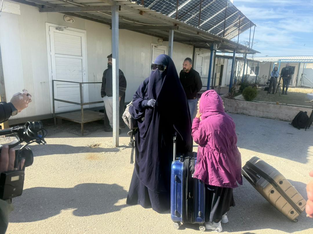 Australia 'must allow' IS-linked families to return, UN expert says