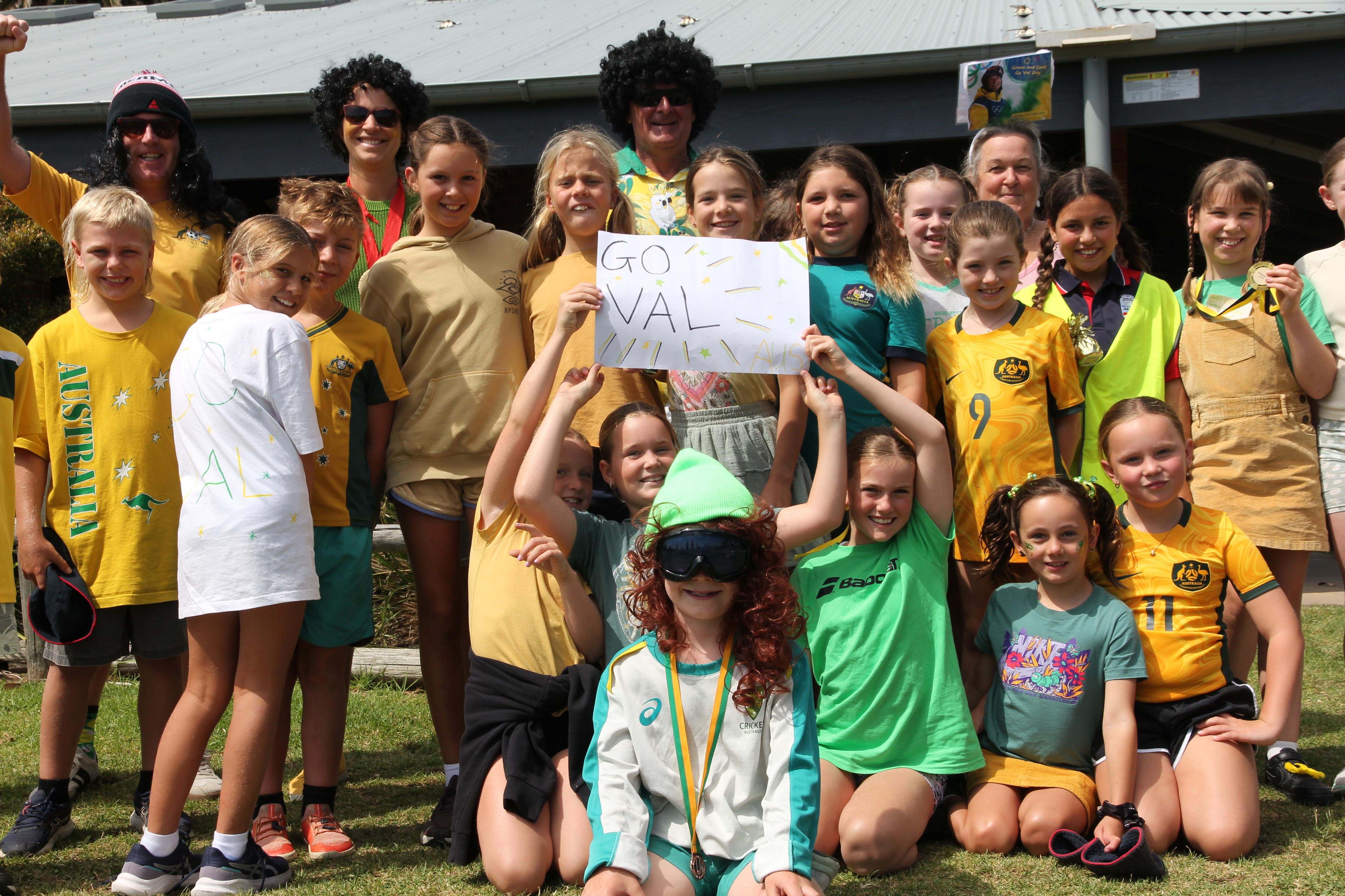 um grupo de crianças