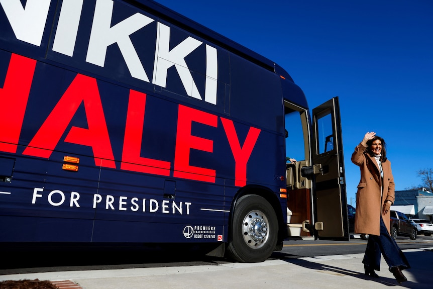 Nikki Haley gets off her campaign bus in her childhood town of Bamberg.