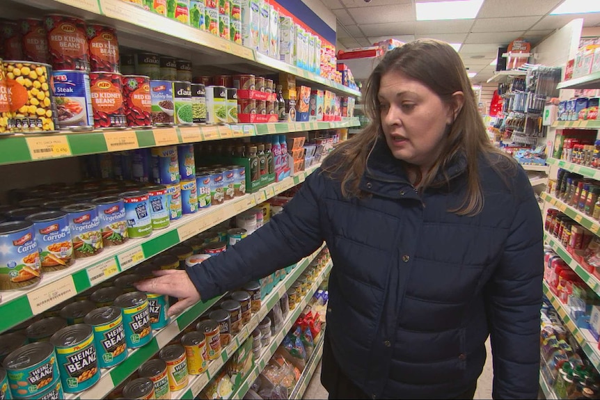 Jo Elgarf shops at her local supermarket.