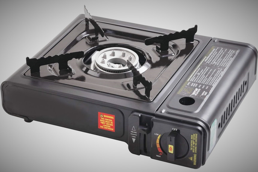 Portable gas cooker.