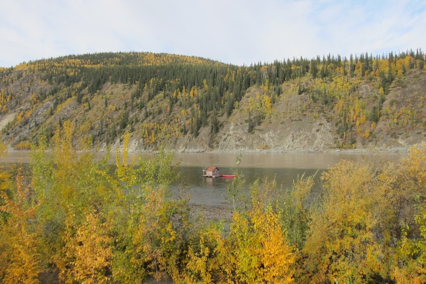 House for one, Yukon River Canada