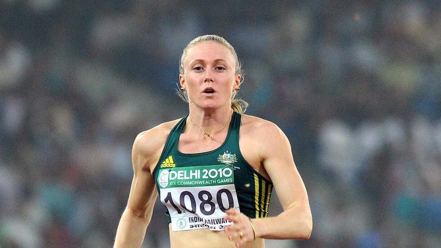 Sally Pearson wins her 100m semi-final at the Commonwealth Games in Delhi in 2010.