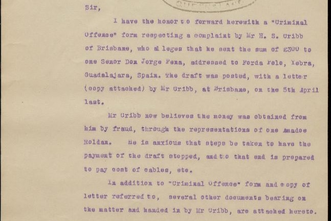 A historical police report on yellowed paper with dark blue, typewritten words.