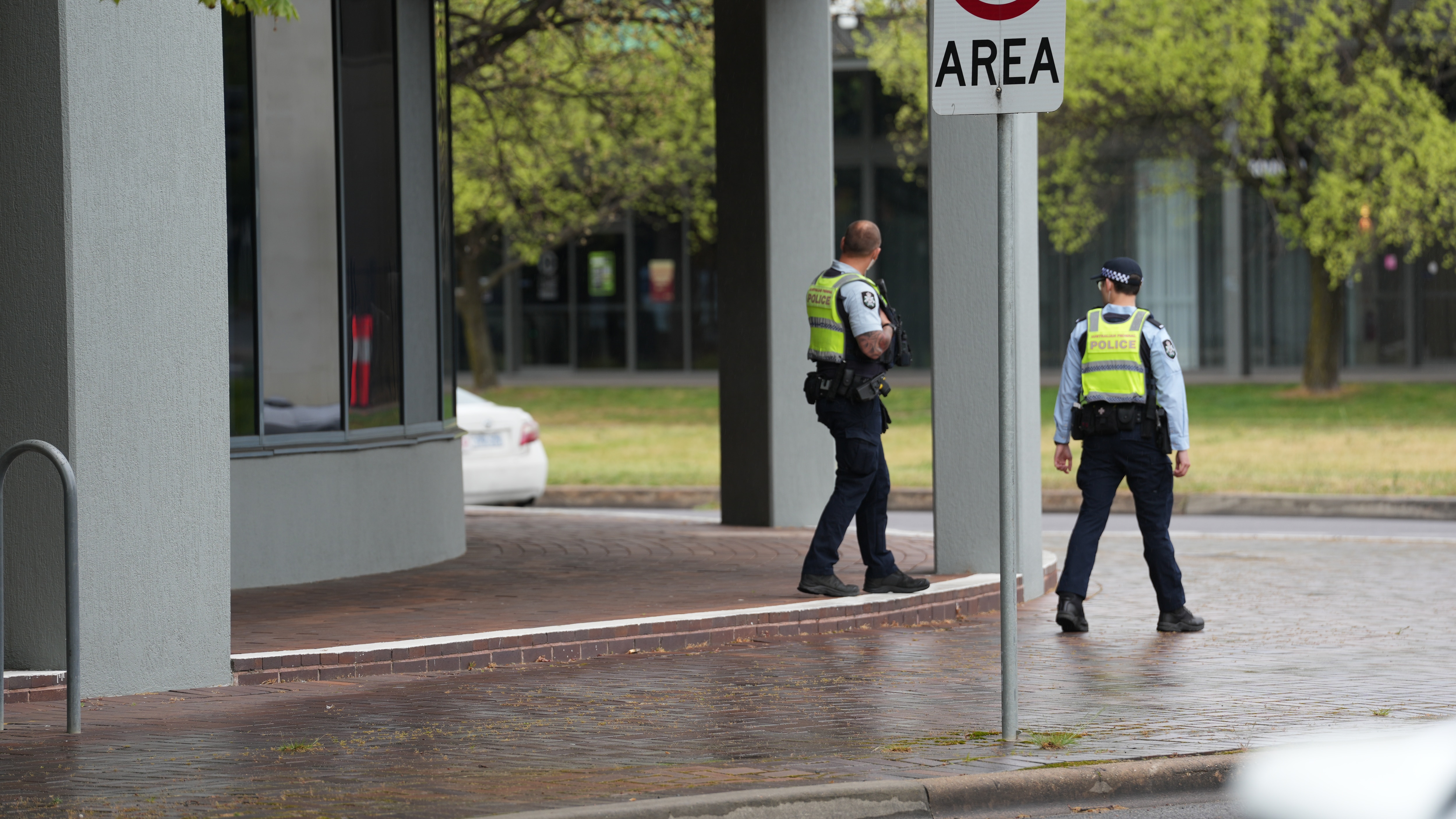 Call for witnesses after ball bearings used to smash windows at government buildings