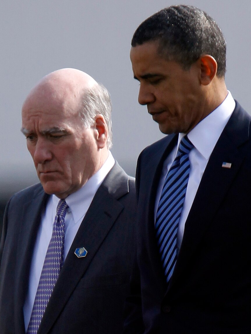 US president Barack Obama walks with his White House chief of staff Bill Daley at the White House