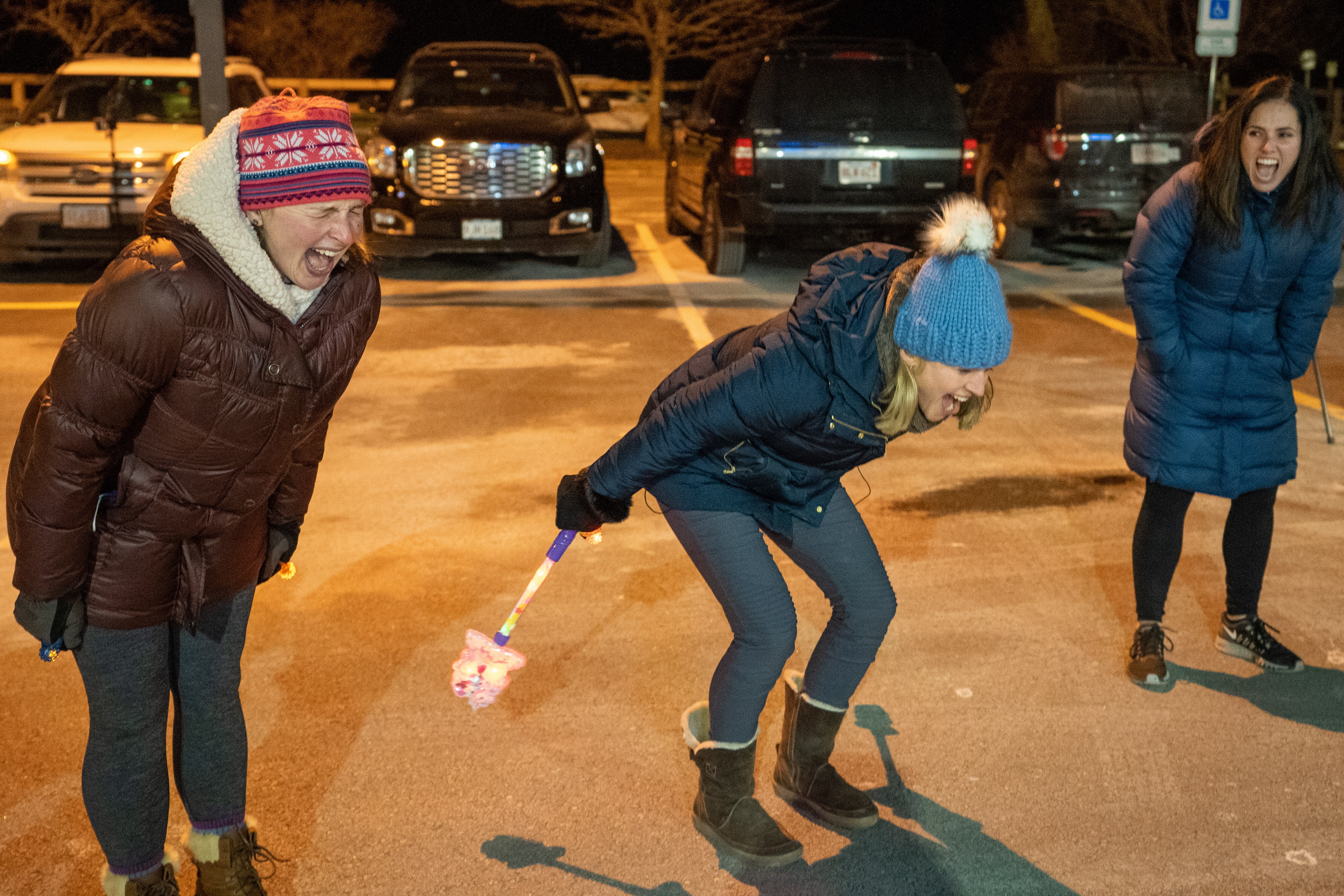 Ever feel like screaming into the void? This is how mothers of young kids are navigating Omicron in the US