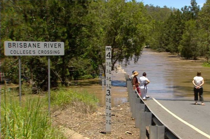 Flooded Colleges Crossing in 2008.