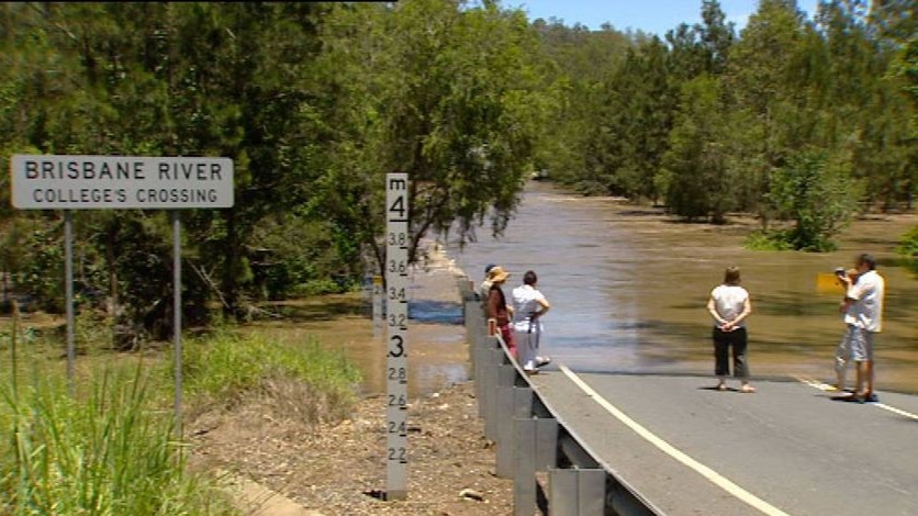 Flooded Colleges Crossing in 2008.