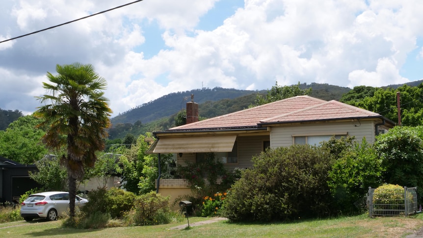 Home in Tumbarumba with mountain behind