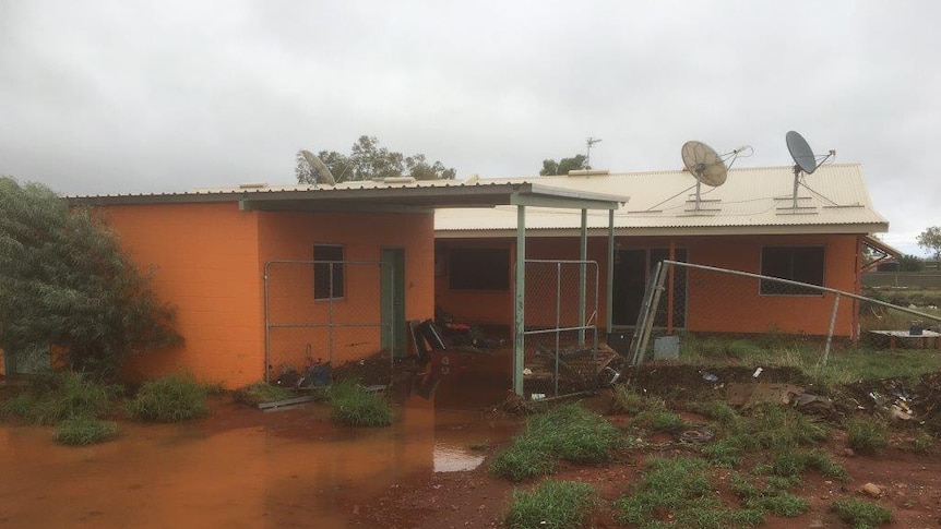 Flooding in the Central Australian community of Kintore