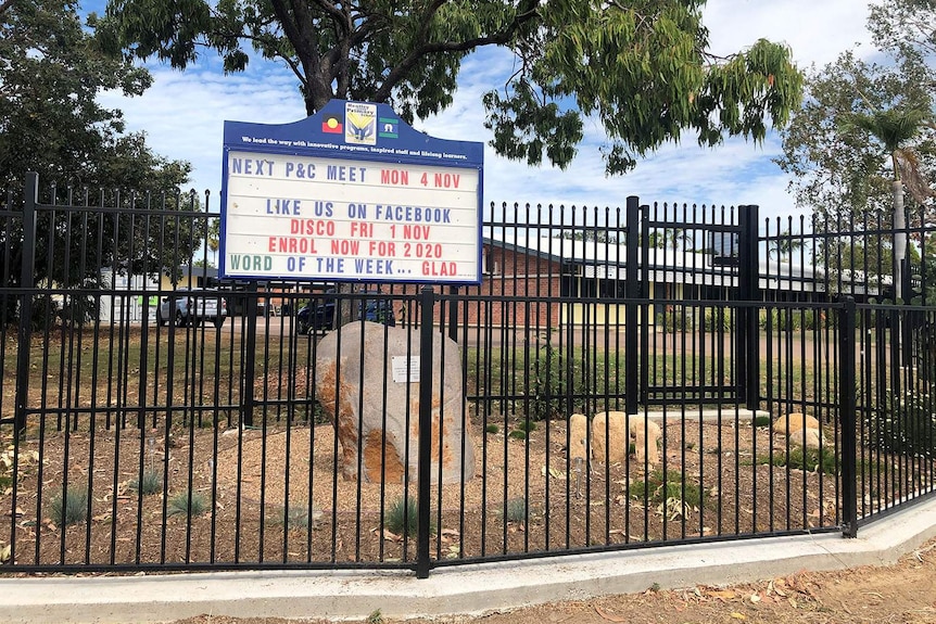 Heatley State School sign and front gate in Townsville.