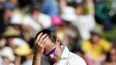 Ashley Giles during second Ashes Test at Adelaide