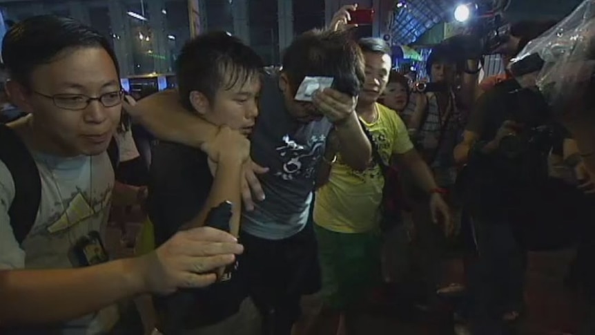 Thugs attack Hong Kong protest
