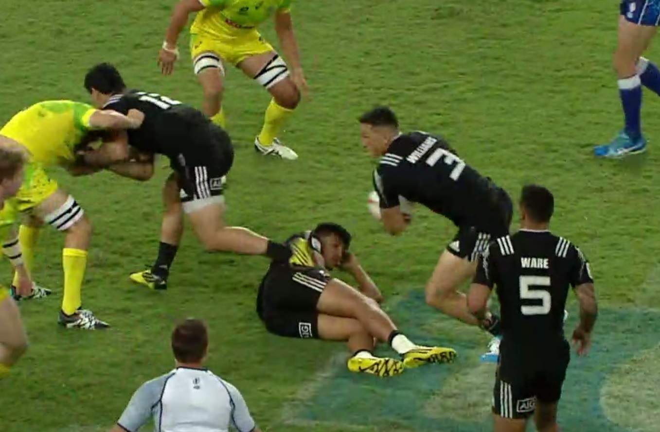 World Rugby probe extra New Zealand player at Sydney Sevens - ABC News