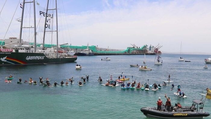 Protes anti pengeboran minyak Greenpeace di Port Lincoln