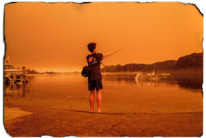 Child fishing in Narooma