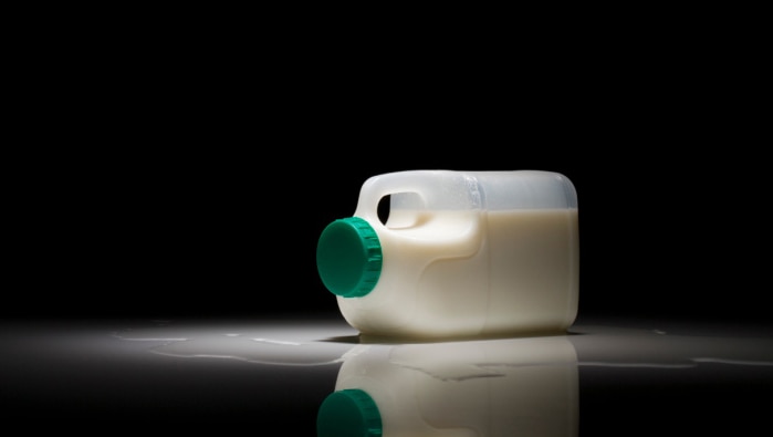 Leaking milk jug  (Getty Images:  Jupiterimages)