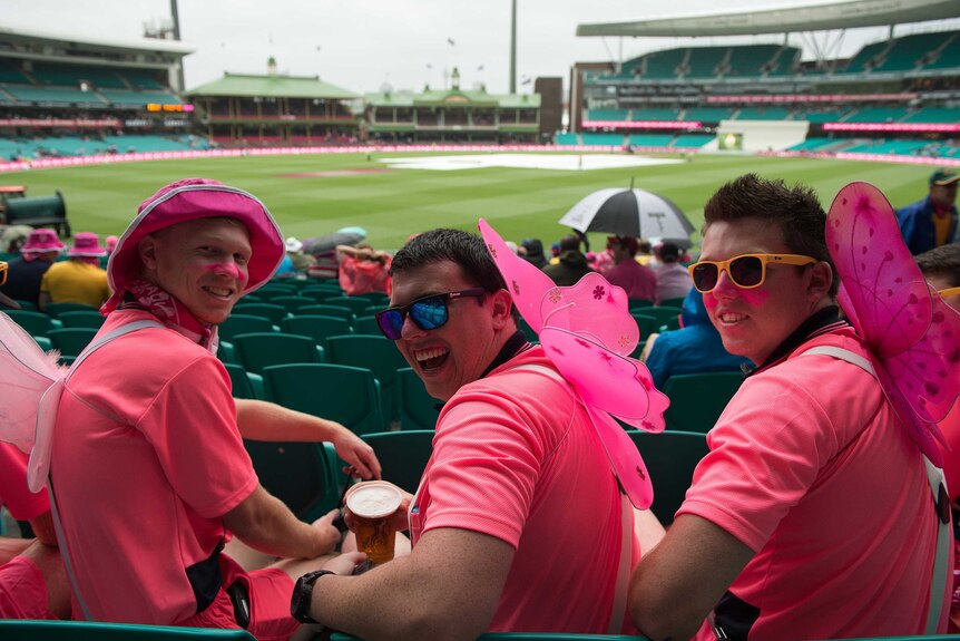 Fans at a rainy day three of the SCG Test