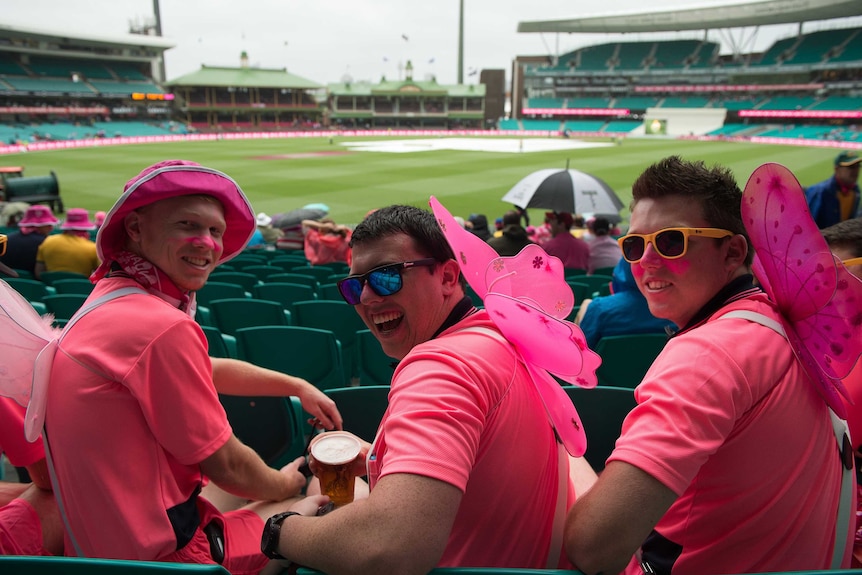 Fans at a rainy day three of the SCG Test