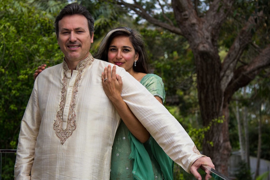 Niyati and Gavin Libotte wearing traditional Indian clothing.