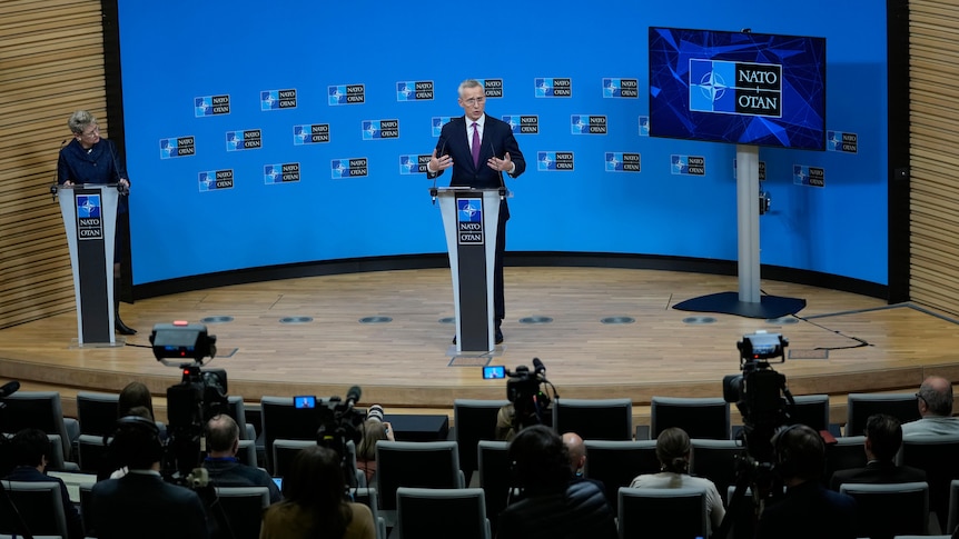 Глава НАТО заявил, что помощь Китая России в войне на Украине будет исторической ошибкой