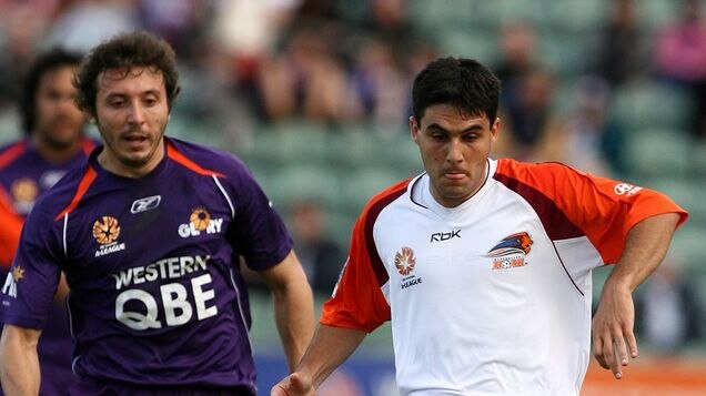 Roar playmaker Marcinho traps the ball against the Perth Glory